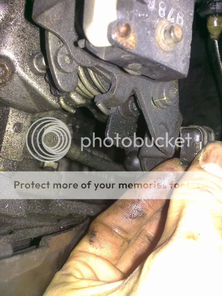 HOW TO Lubricate the Throttle Cable / Replace on a 1.9TD/D VW T4